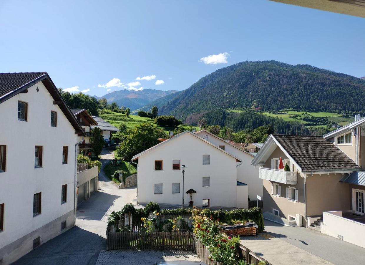Appartement Haus Am Brunnen à Prato allo Stelvio Extérieur photo